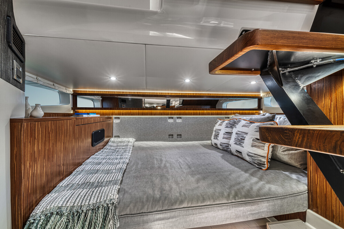 Sea Ray Sundancer 370 — foto 58 van 64