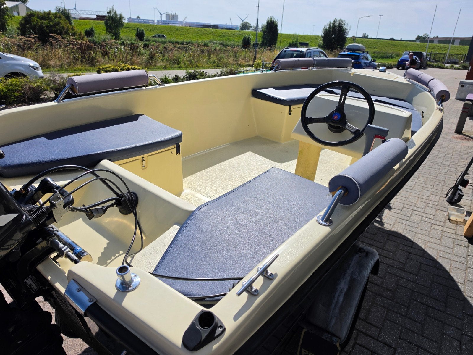 Nette Sea-Finder 420 | Sloep | Suzuki 9,9PK 4 Takt — foto 9 van 9