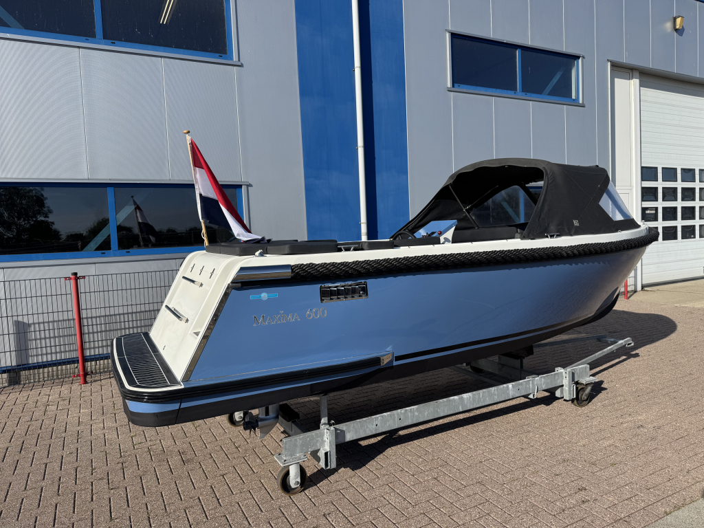 Maxima 600 met Honda 20 pk — foto 6 van 16