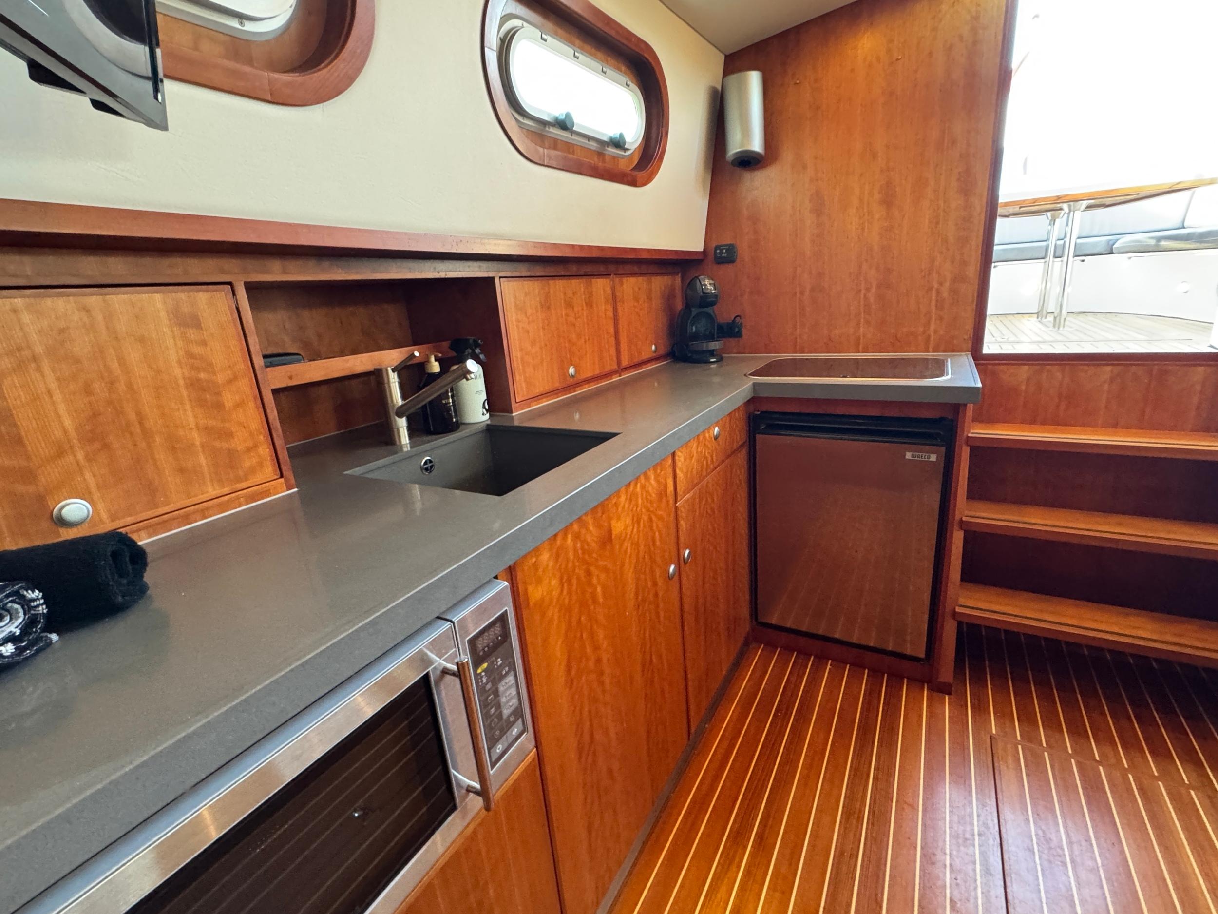 Delta Sloep 12.05 — foto 27 van 41