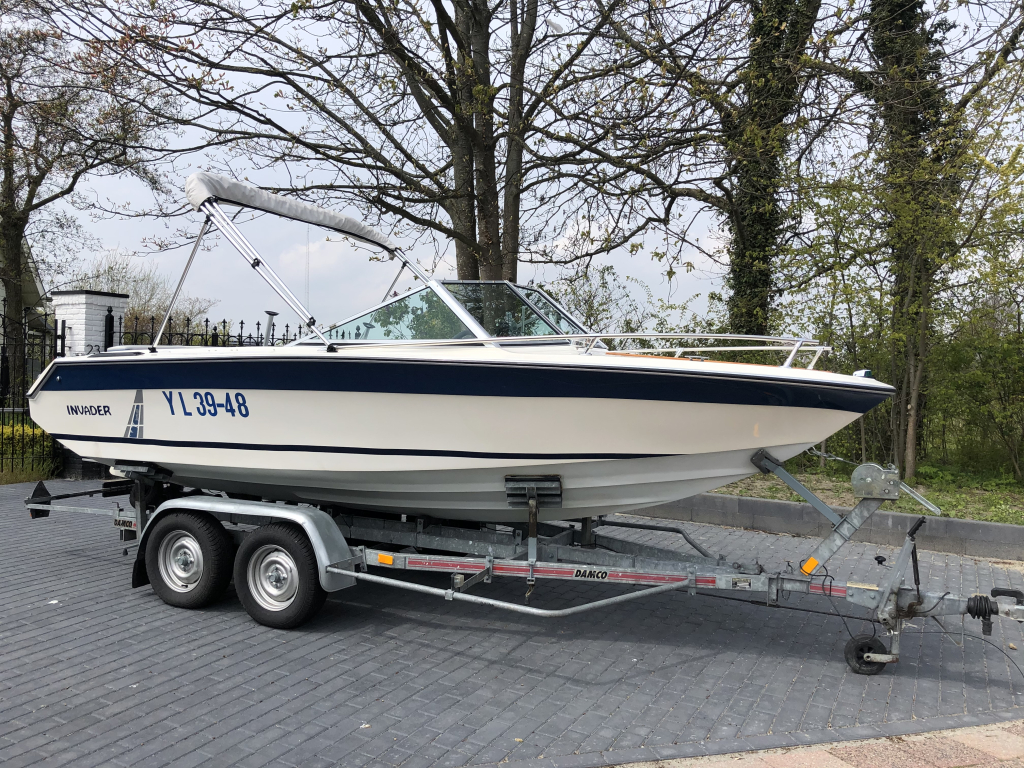 Invader Elan 177 — foto 1 van 16