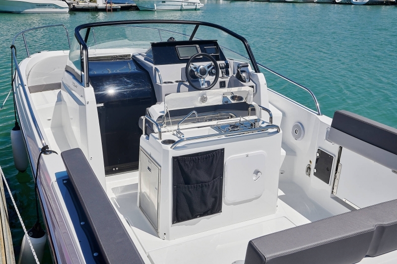 Jeanneau Cap Camarat 7.5 WA Serie 3 — foto 14 van 35