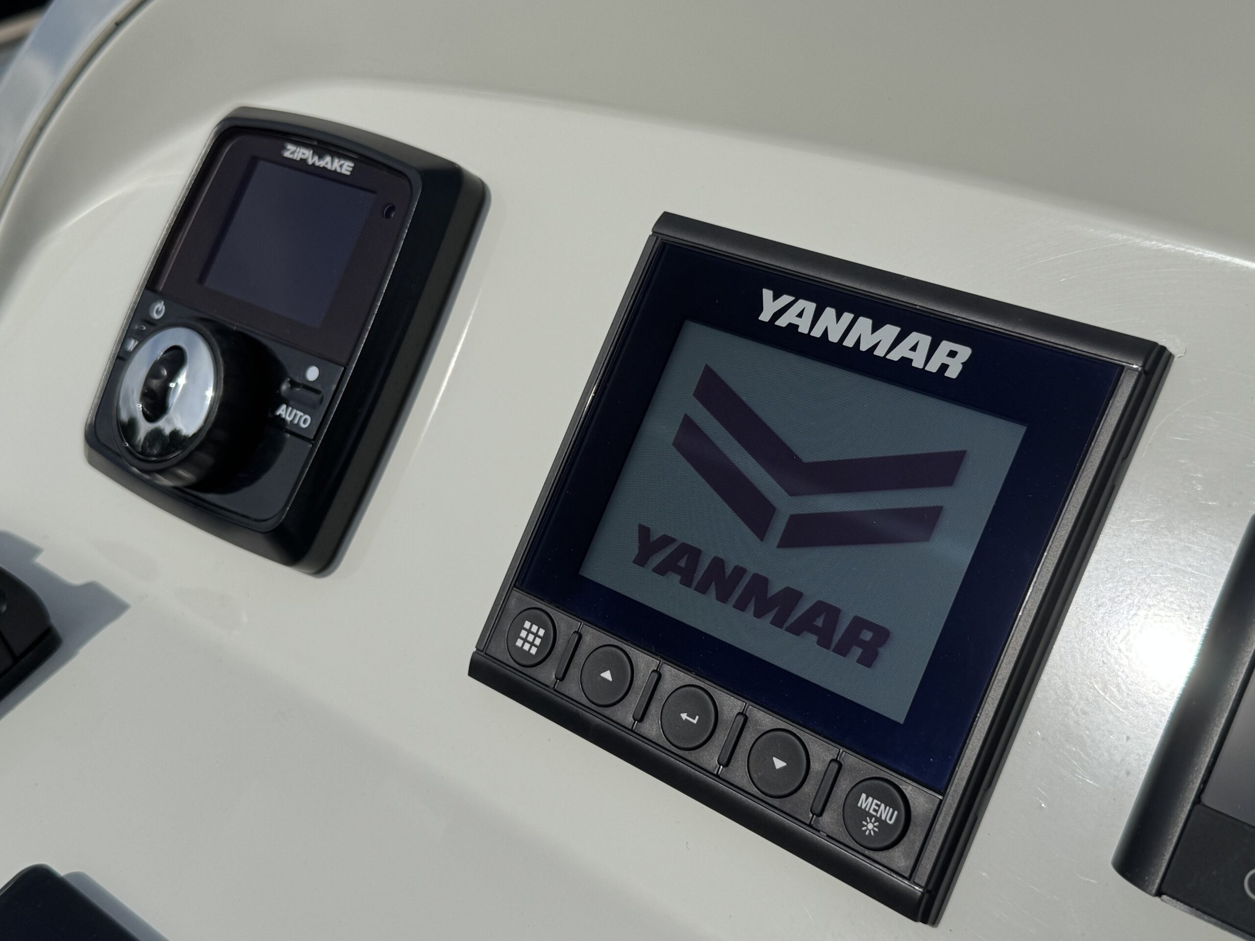 Antaris Seventy7 Sport (luxe uitvoering) — foto 40 van 44