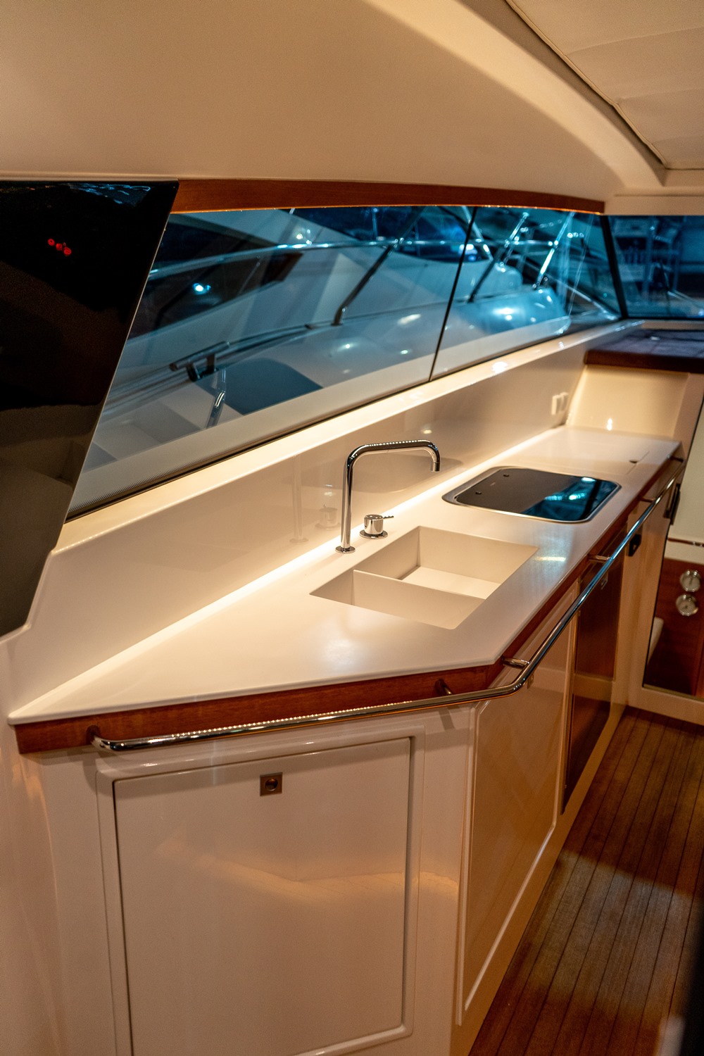 Delta 33 Coupé met Volvo Penta D6 440 pk - AANBIEDING — foto 9 van 21