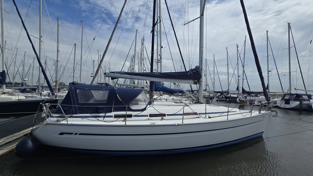 Bavaria  36 Cruiser — foto 2 van 38