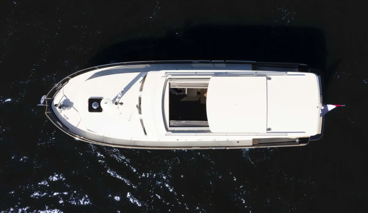 Grand Sturdy 35.0 Sedan — foto 12 van 12