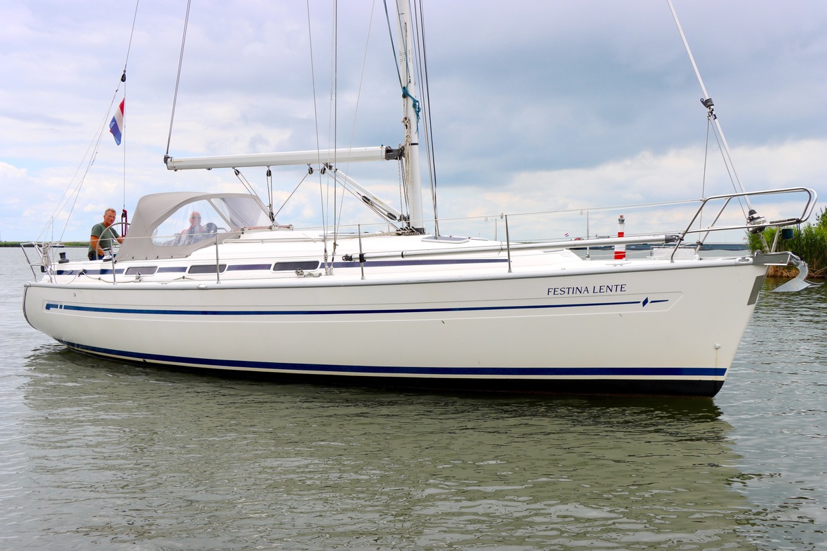 Bavaria 36-2
