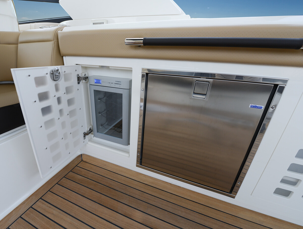 Sea Ray SLX 400 — foto 9 van 24