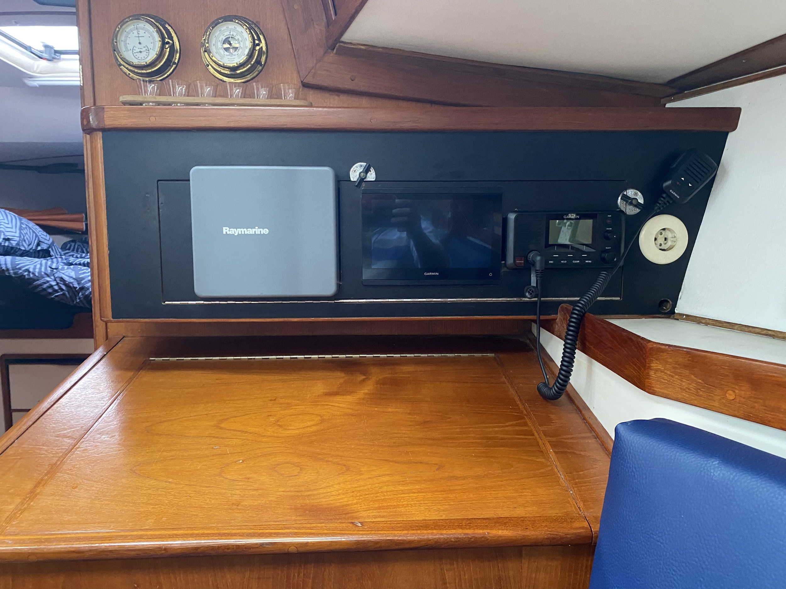 Irwin 49 Blue Water Cruiser — foto 26 van 35