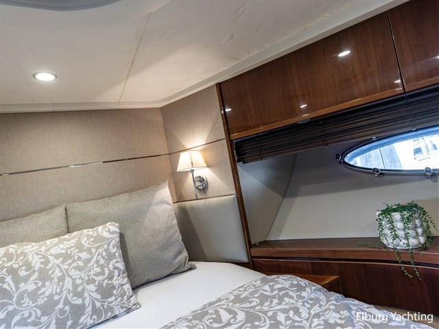 Princess V62 — foto 30 van 88