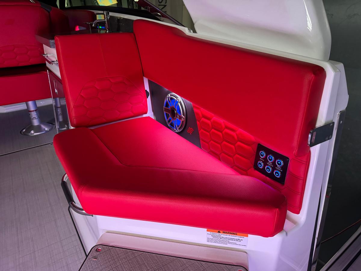 Four Winns H9 Bowrider — foto 30 van 31