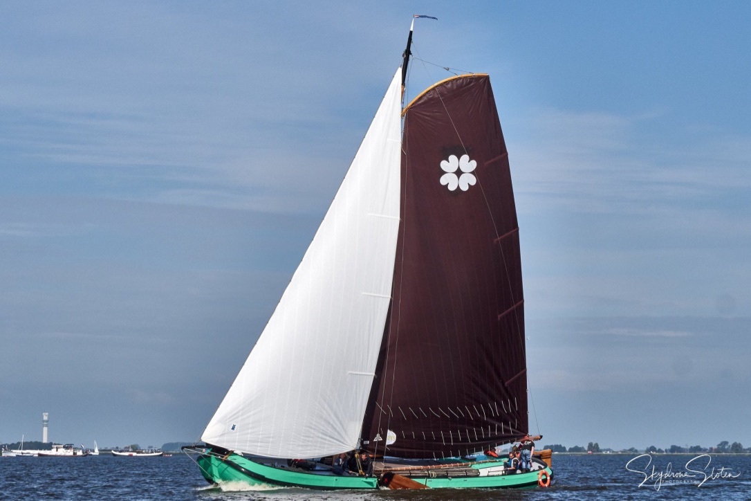 Skutsje 18.98 Barkmeijer — foto 1 van 16
