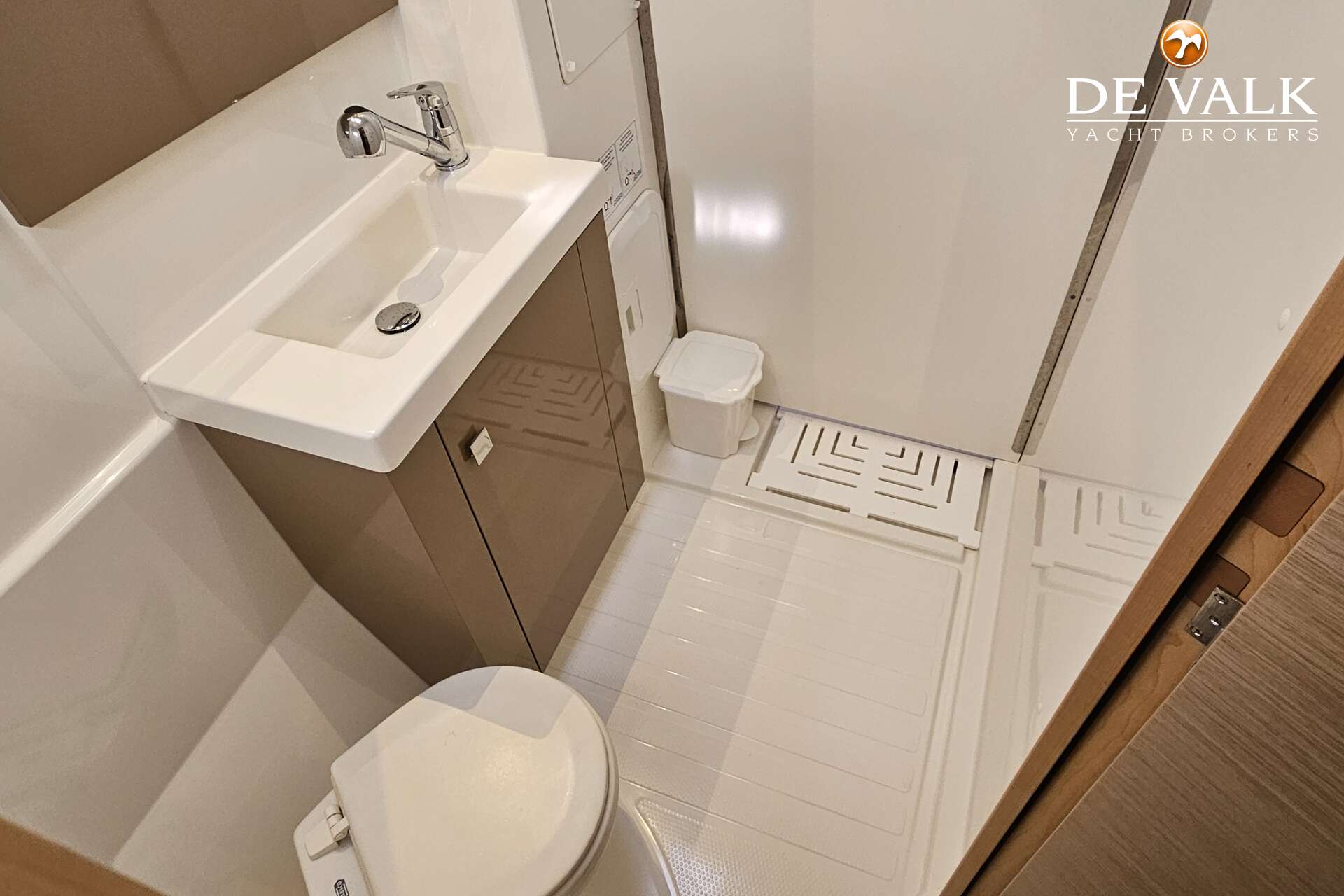 Fountaine Pajot Astrea 42 — foto 38 van 39