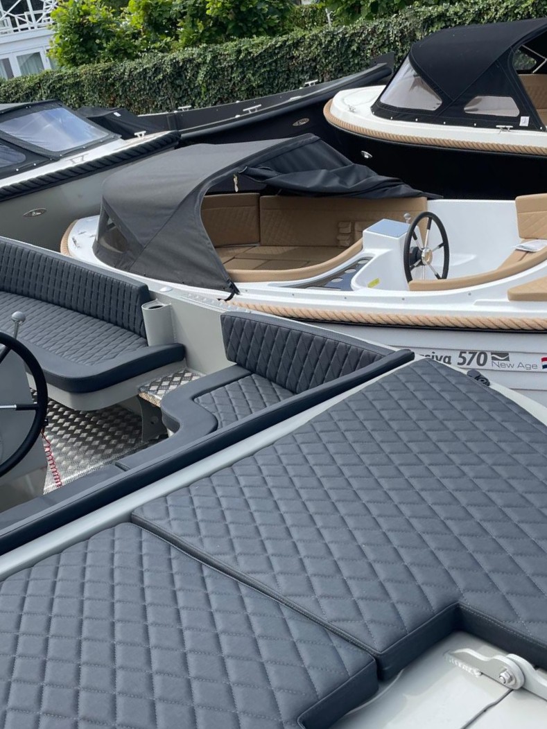 Steelfish 670 vaarklaar 60pk Honda grijs Loosdrecht — foto 7 van 8