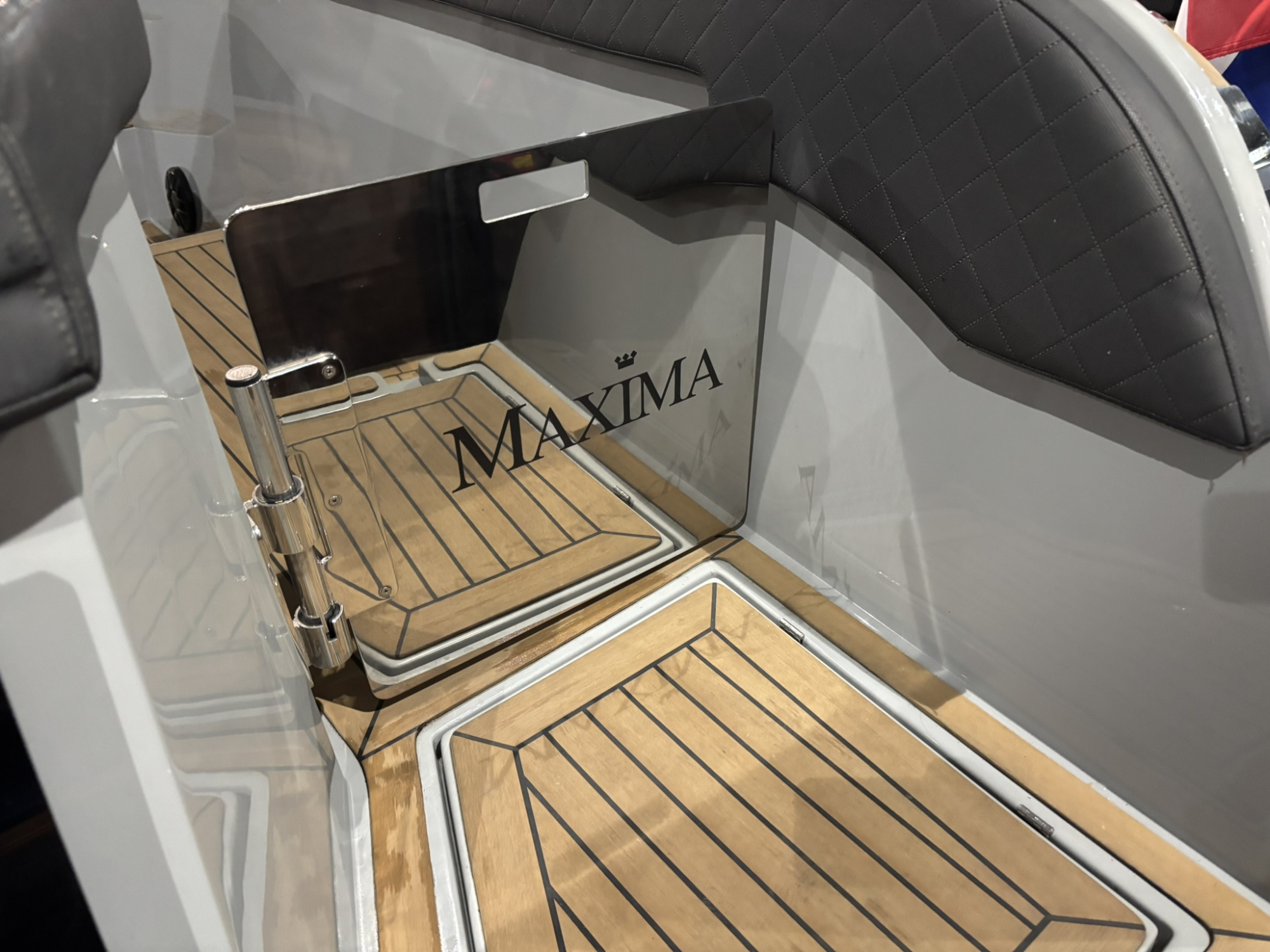 Maxima Boats 840 met Mercury 350 pk bouwjaar 2020 — foto 7 van 23