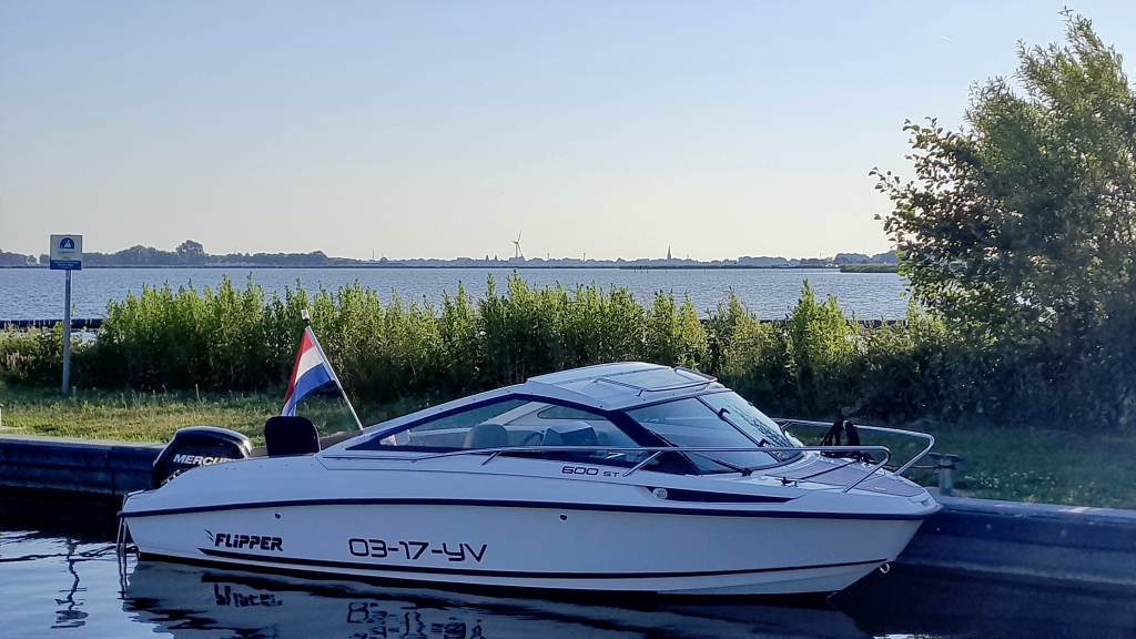 Flipper 600 ST