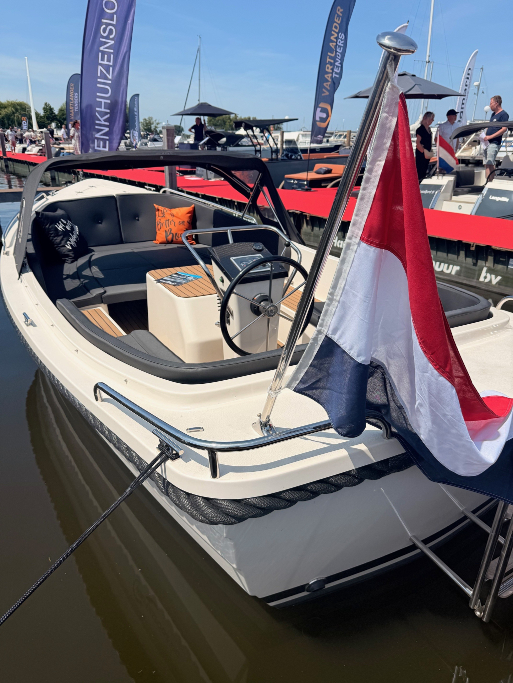Waterspoor  630 Demo & ELKE ZONDAG OPEN — foto 5 van 6