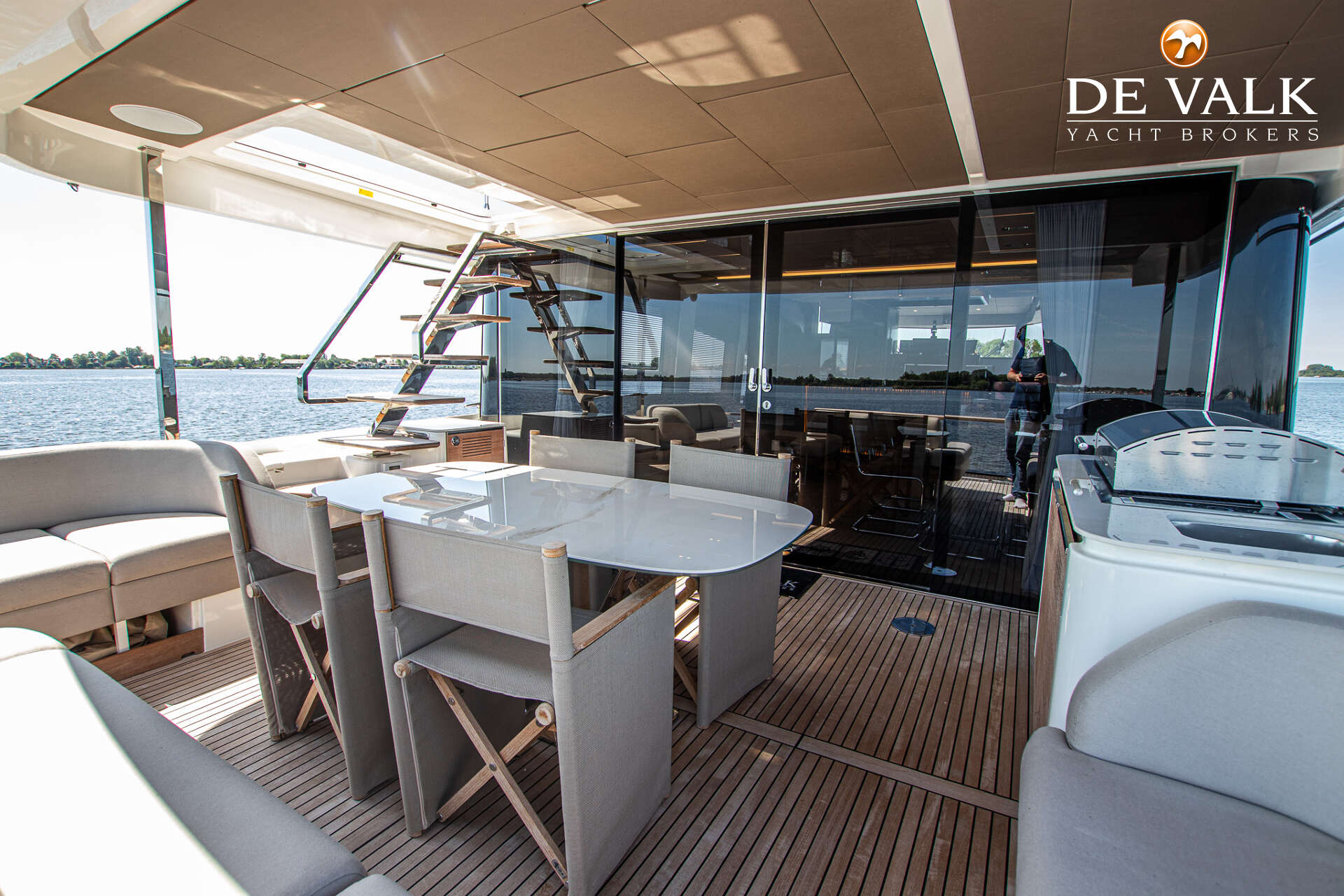 Prestige X70 — foto 16 van 44