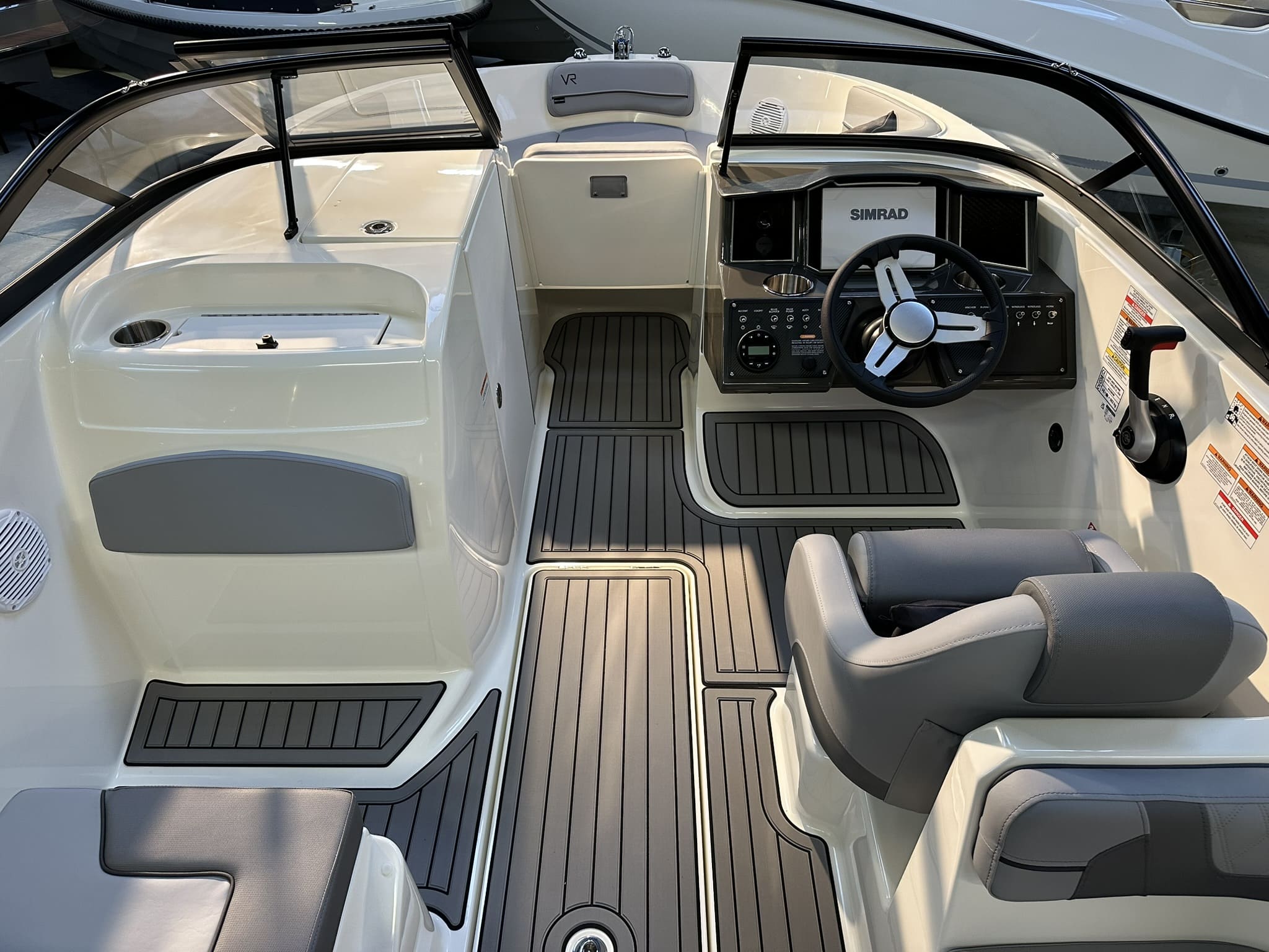 Bayliner VR6 Bowrider — foto 14 van 29