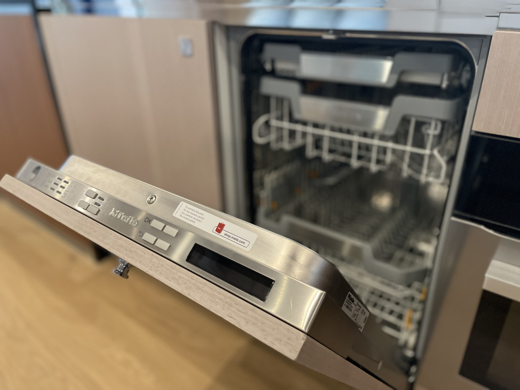 Storm X55 — foto 9 van 82