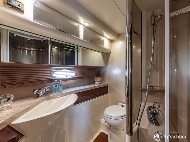 Fairline Squadron 55 — foto 23 van 72