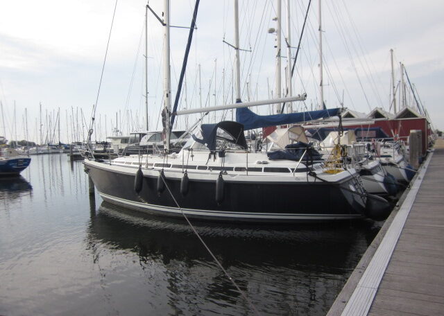 C-Yacht C10.40 bj 2002/2003 - C — foto 3 van 12