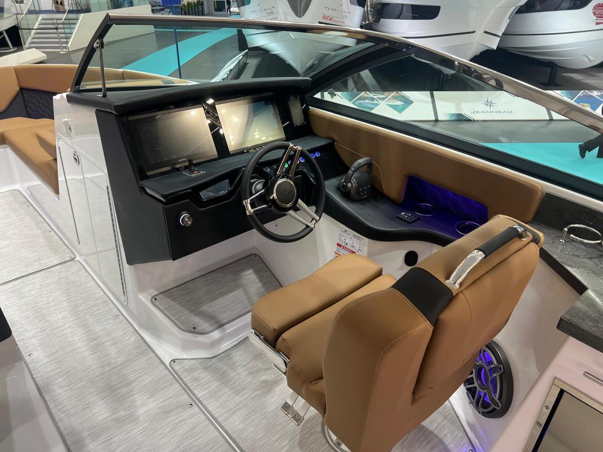 Four Winns H9 Bowrider — foto 16 van 33