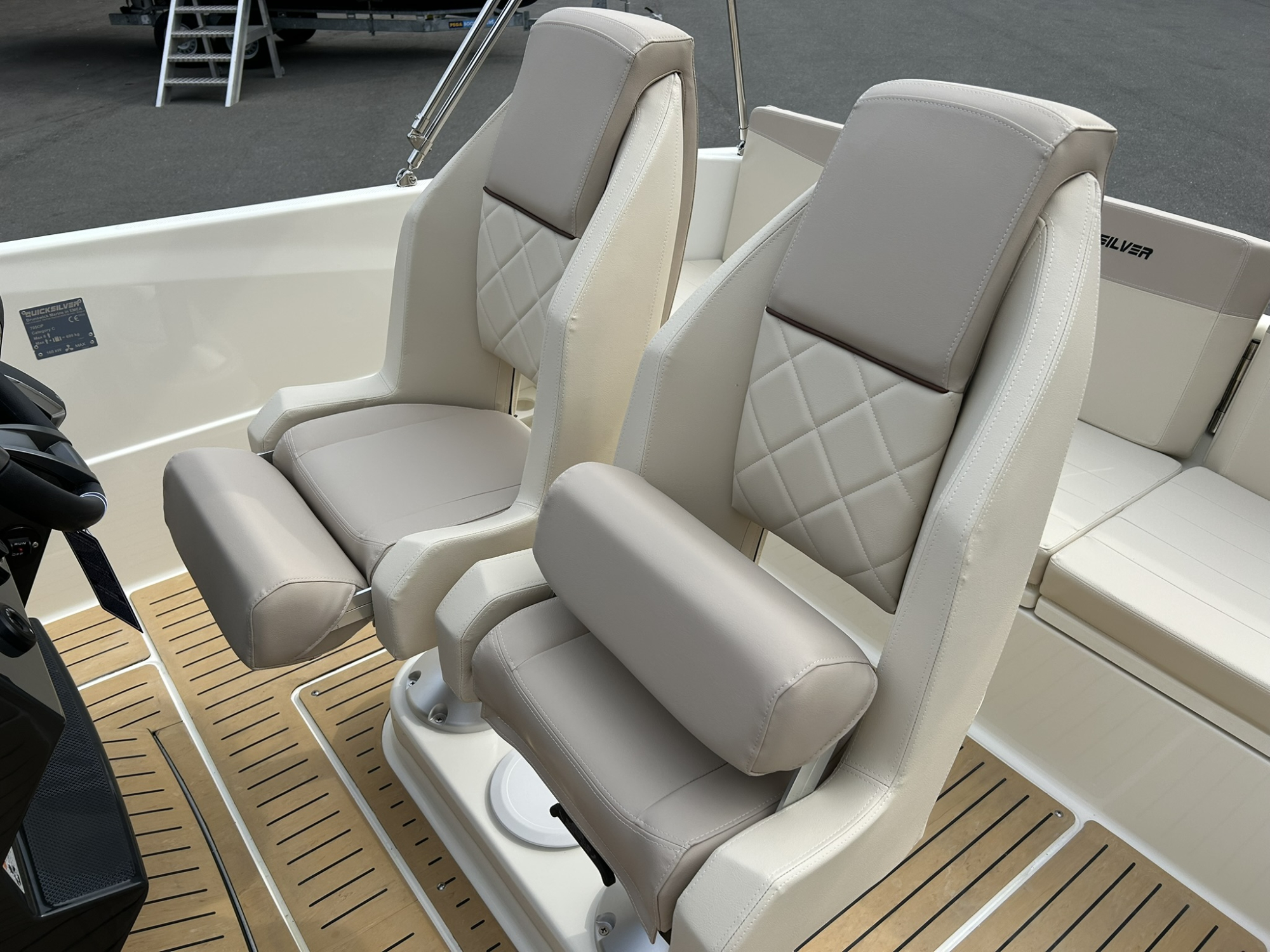 Quicksilver 705 Activ Open met Mercury 225 pk — foto 7 van 13