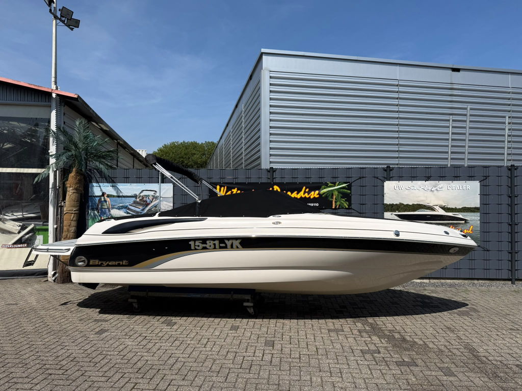 Bryant 206 Bowrider — foto 24 van 31