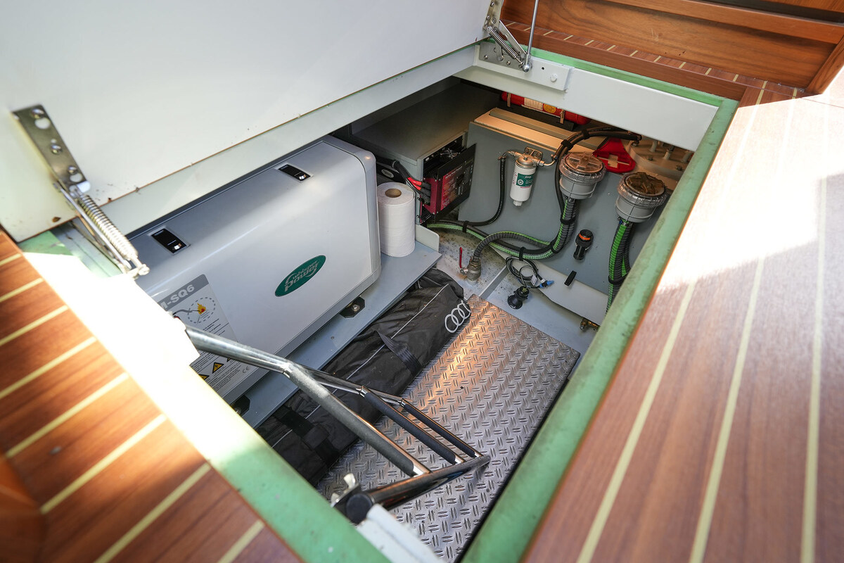 Linssen Grand Sturdy 410 AC Variotop met stabilisator — foto 72 van 79