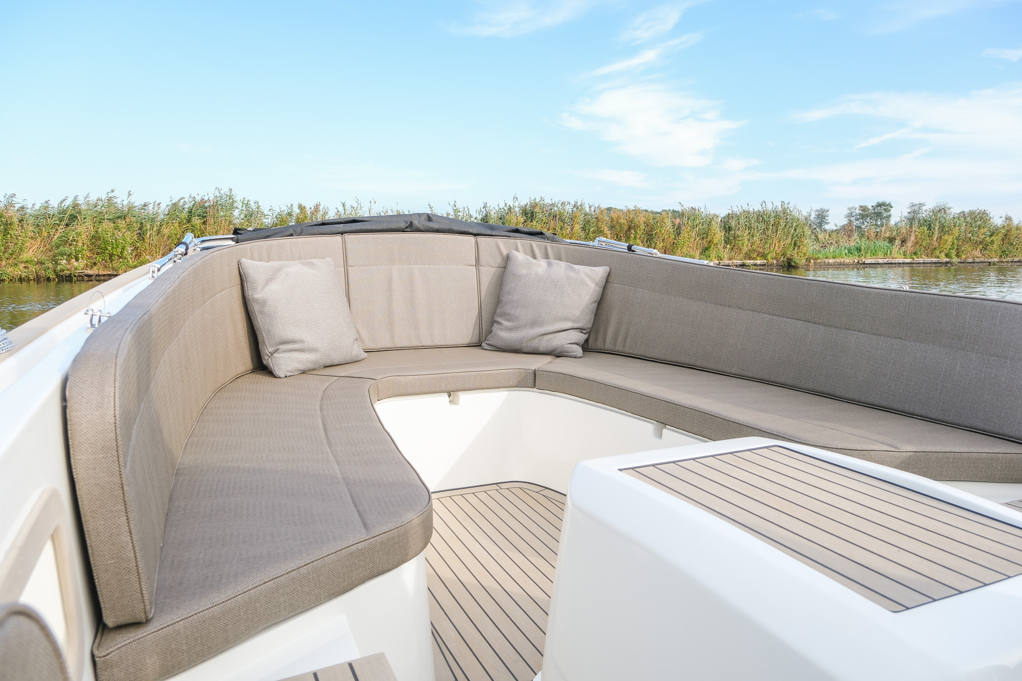 Antaris Fifty5 — foto 6 van 12