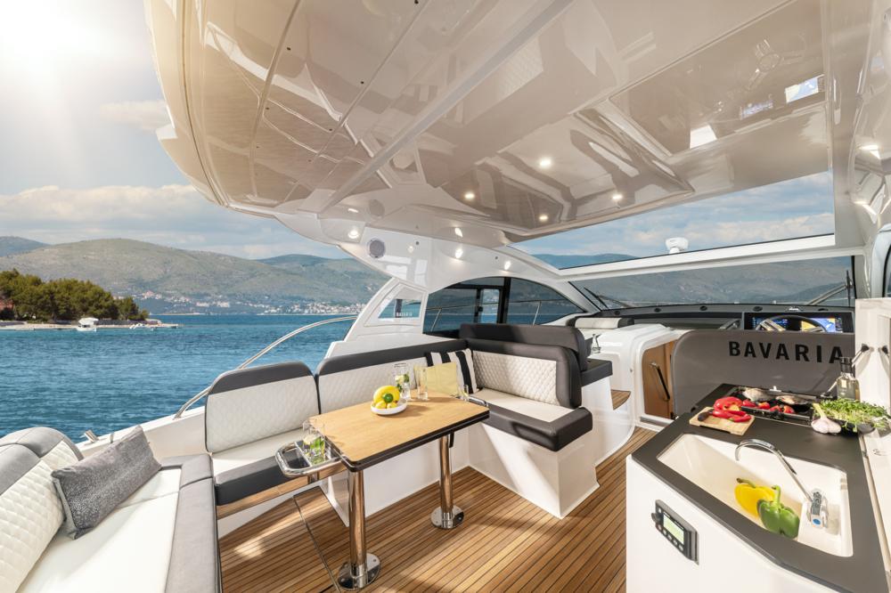 Bavaria SR41HT — foto 2 van 16