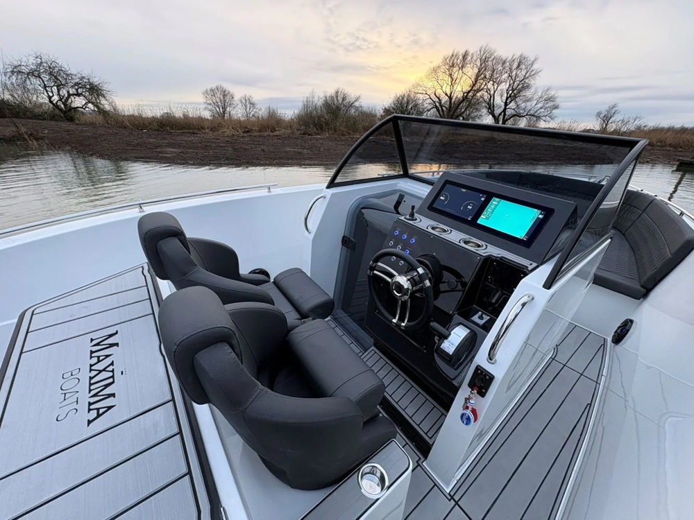 Maxima 800 Sport — foto 7 van 12