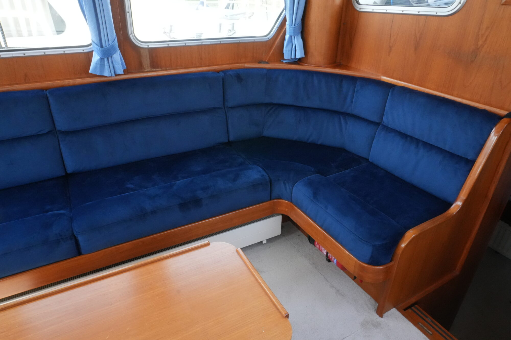 Monty Bank Kotter 41 AK Cabrio — foto 2 van 42