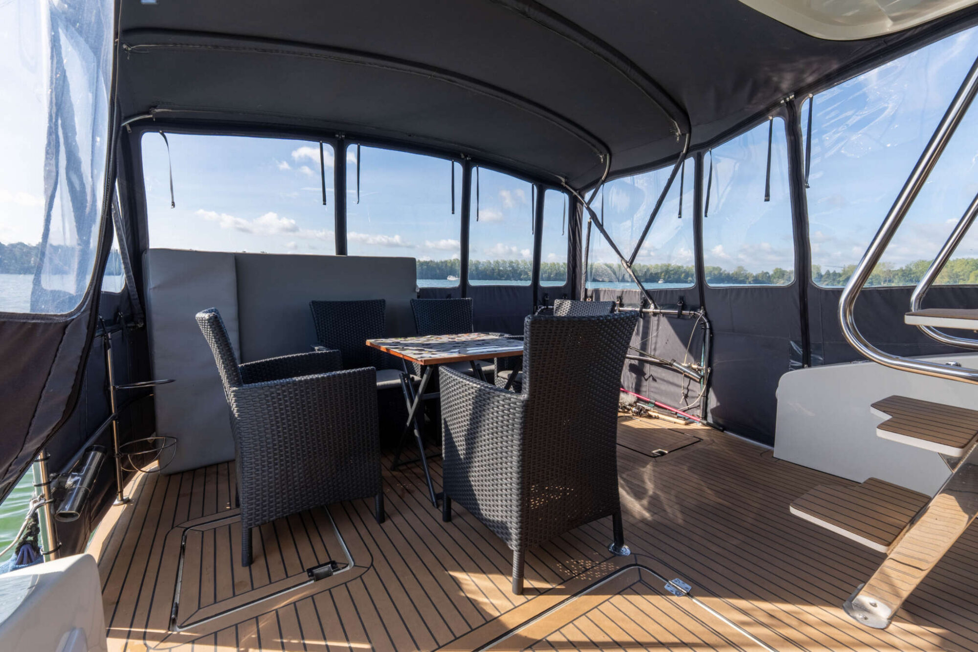 Cobra Yachts Futura 40 Grand Horizon — foto 29 van 55