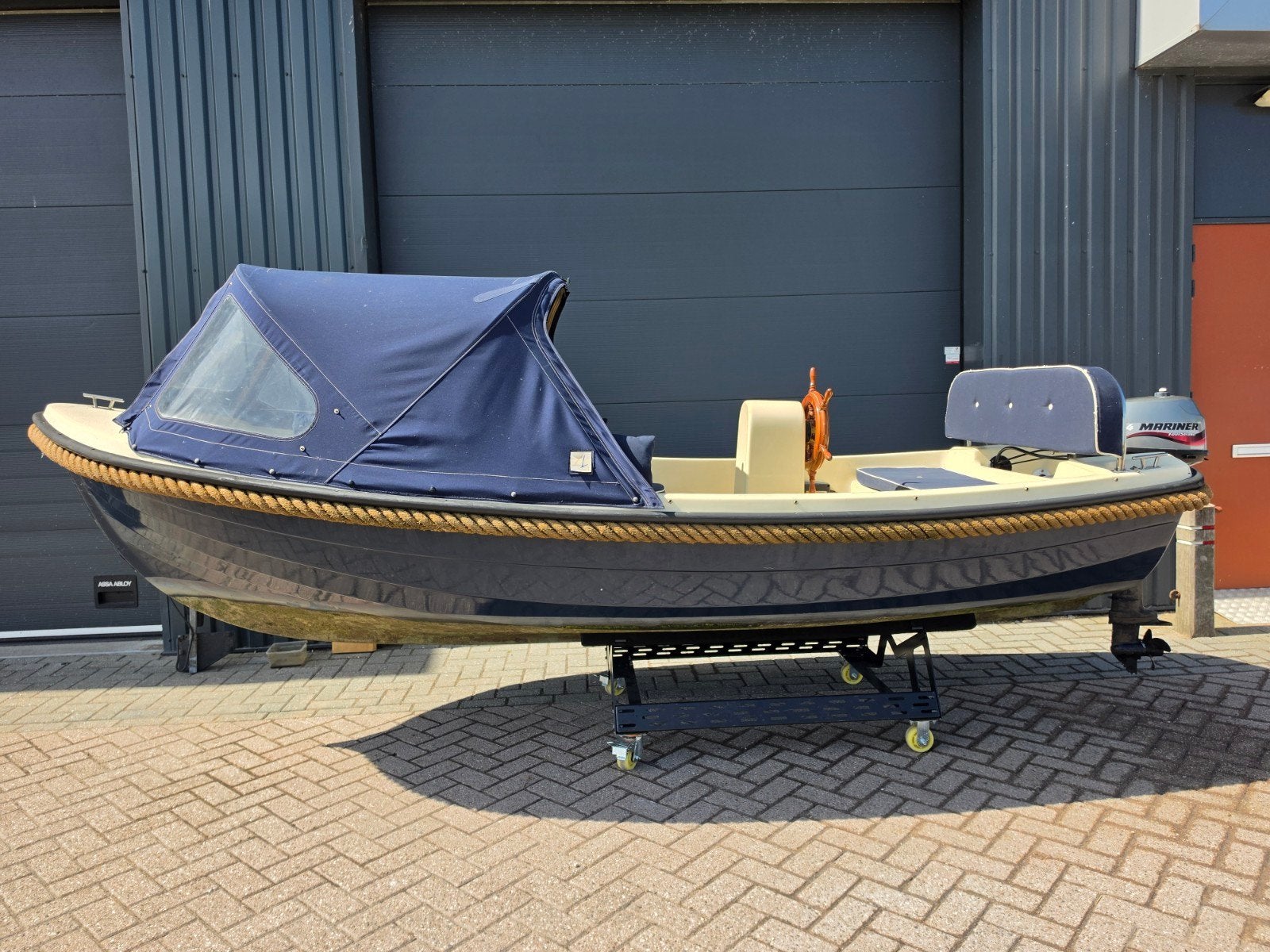 Nette Oudhuijzer 440 | Sloep | Mariner 5PK 4 Takt — foto 5 van 8