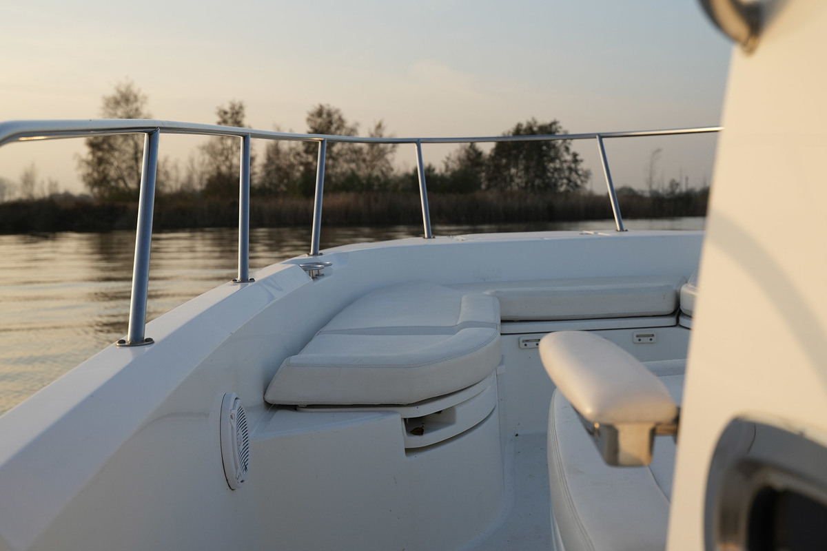 Boston Whaler 270 Dauntless — foto 12 van 37