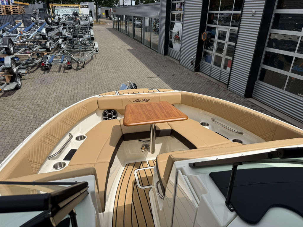 Sea Ray SDX 230 — foto 34 van 50