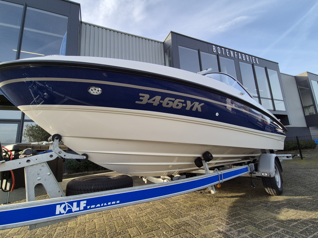 Bayliner 185 BR + Kalf 1800 geremde trailer Topstaat! — foto 6 van 14
