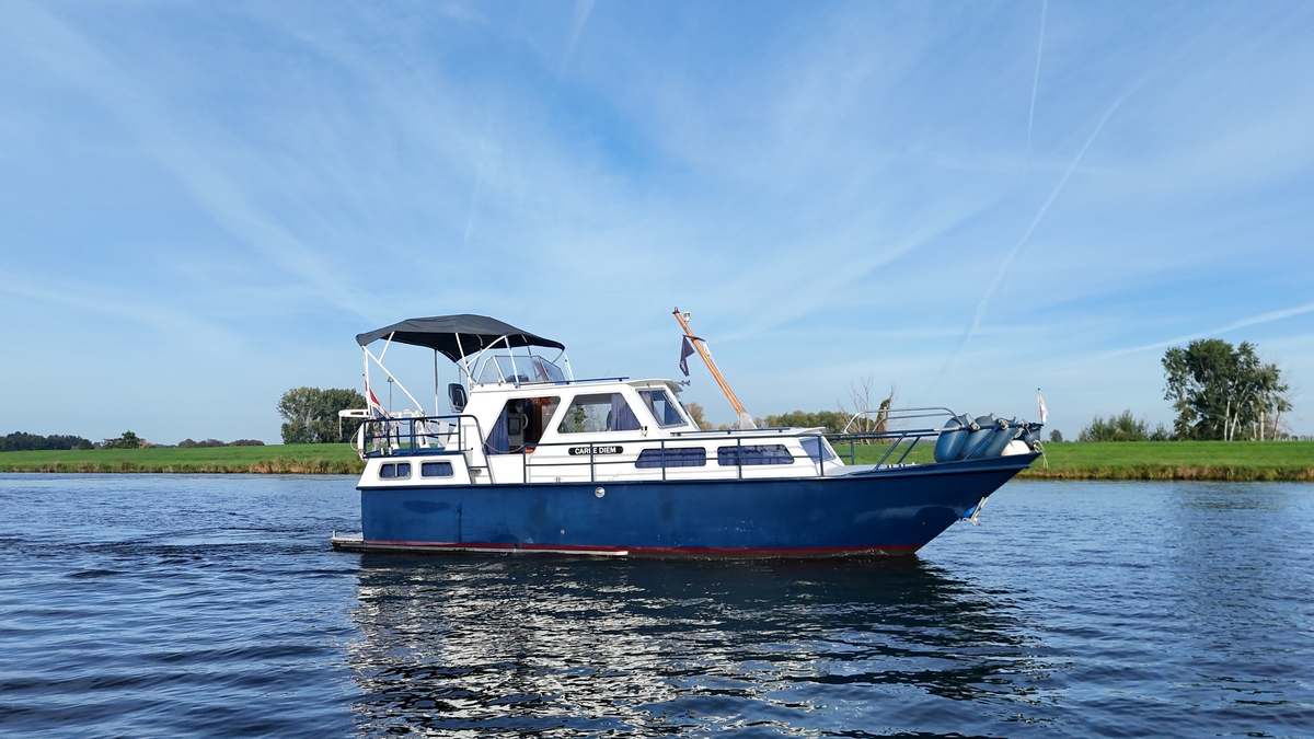 Van heckkruiser 995 — foto 1 van 27
