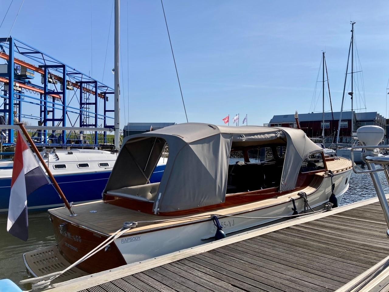 Rapsody 29 Ft. OC-F — foto 12 van 14