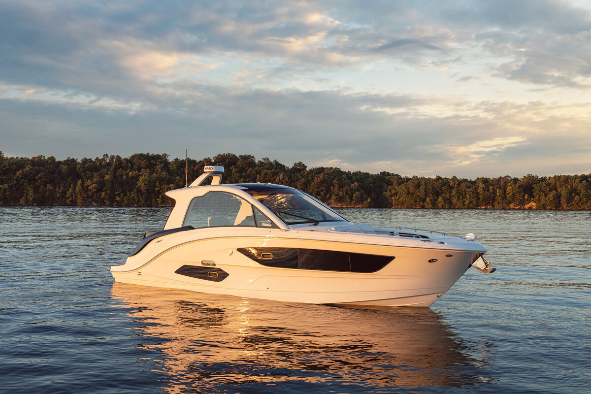Sea Ray Sundancer 370 — foto 13 van 64