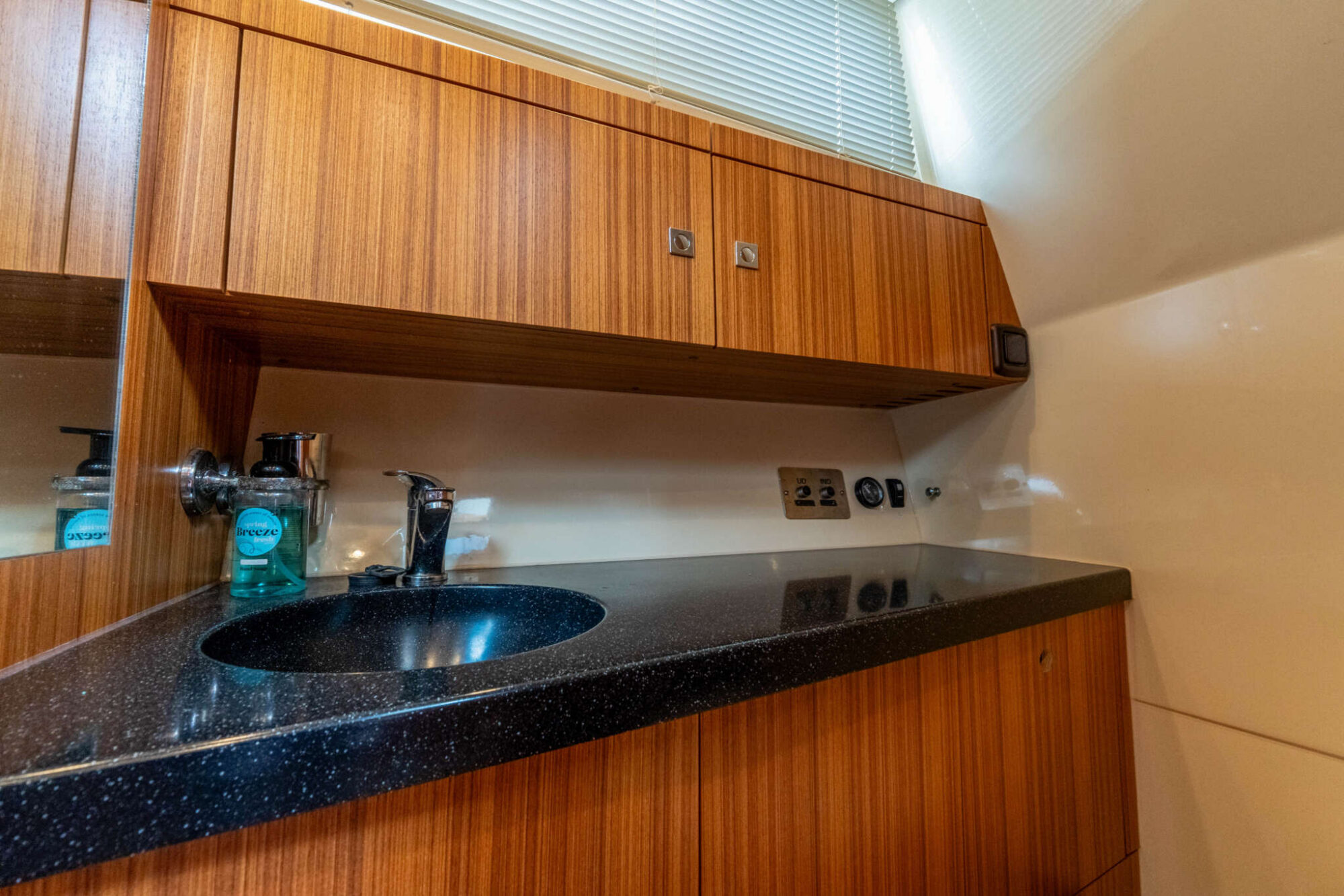 Marex 370 ACC — foto 25 van 63