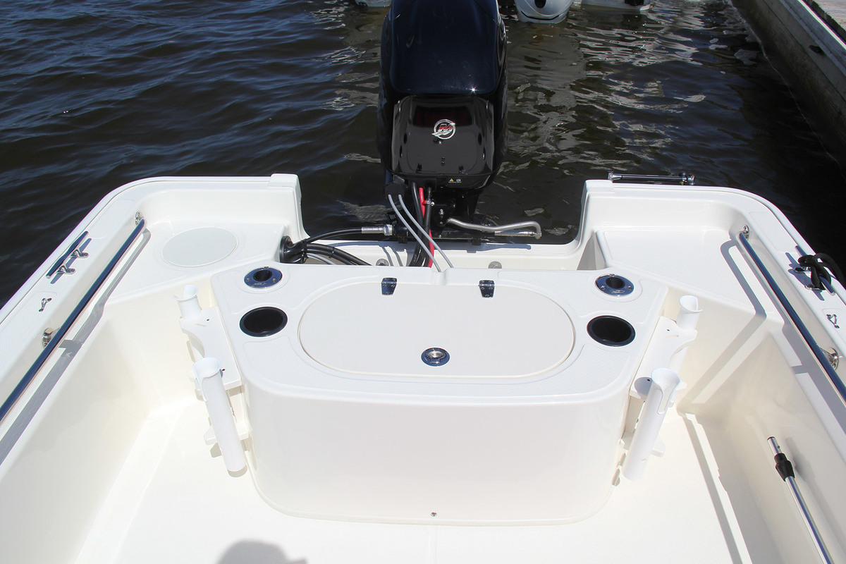 Boston Whaler 150 Montauk — foto 18 van 18