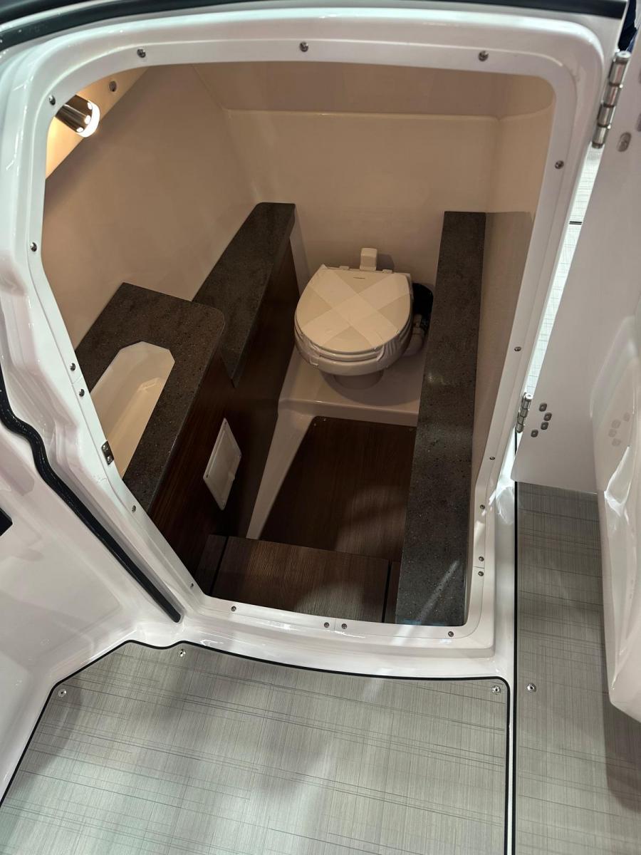 Four Winns H9 Bowrider — foto 18 van 25