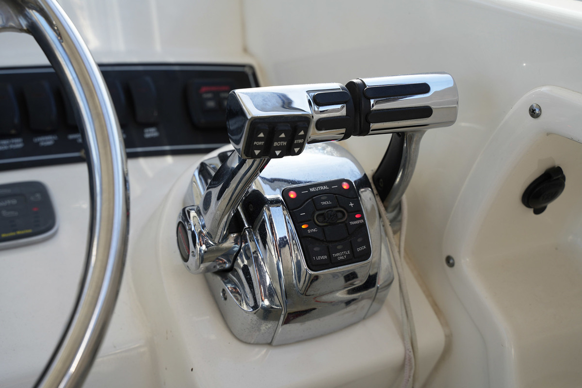 Boston Whaler 285 Conquest — foto 22 van 46