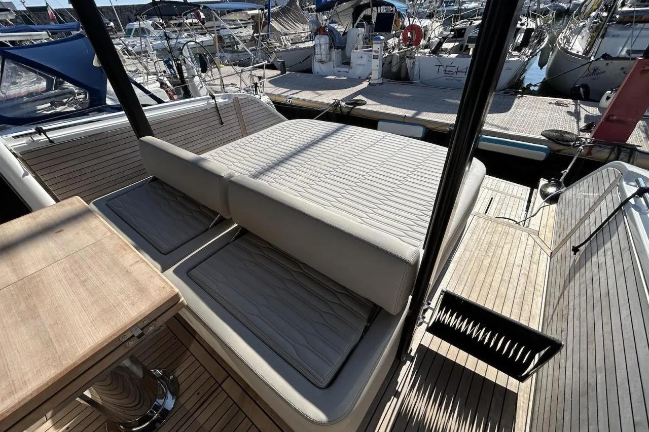 Cranchi A46 Luxury Tender — foto 5 van 21
