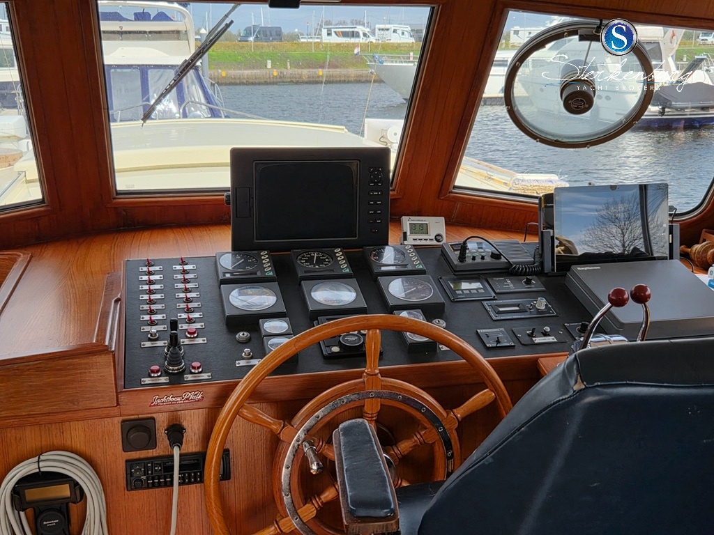 Valk Spiegelkotter 15.50 — foto 12 van 34