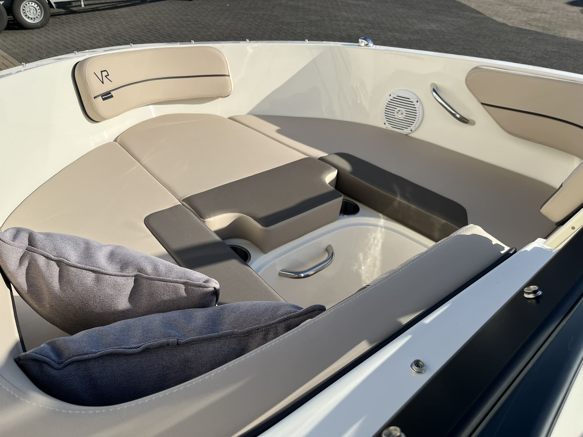 Bayliner VR4 Bowrider — foto 23 van 29