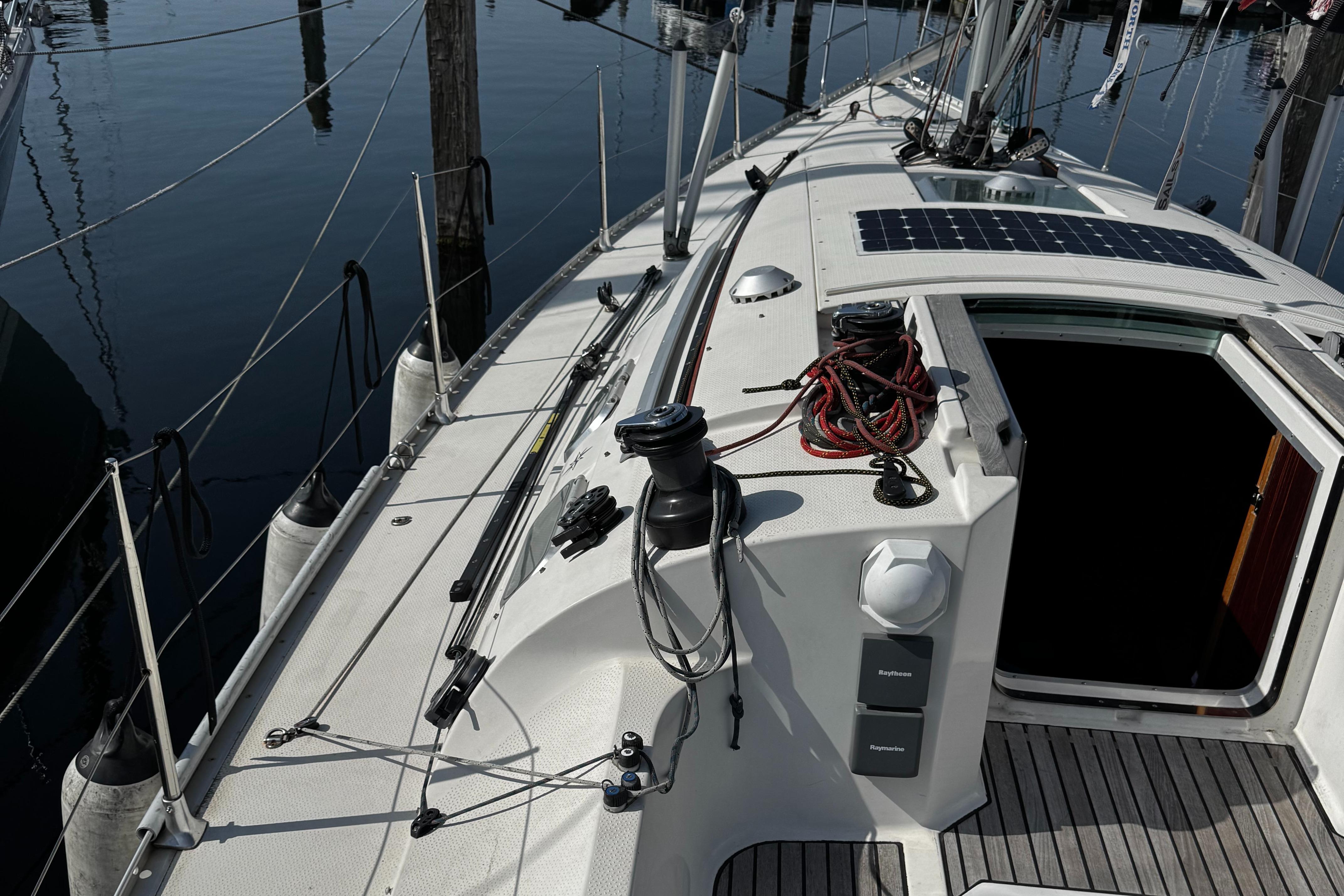 Jeanneau Sun Fast 36 — foto 11 van 11
